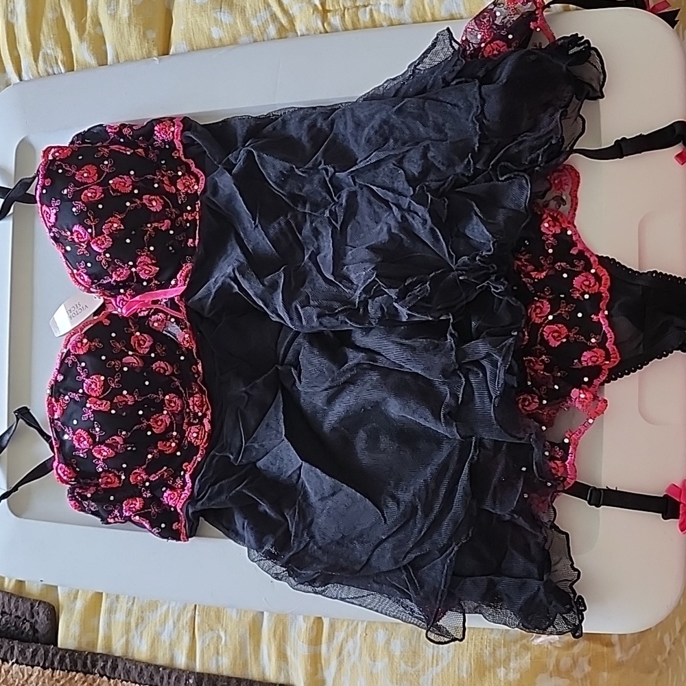 Victoria secret sexy little things set